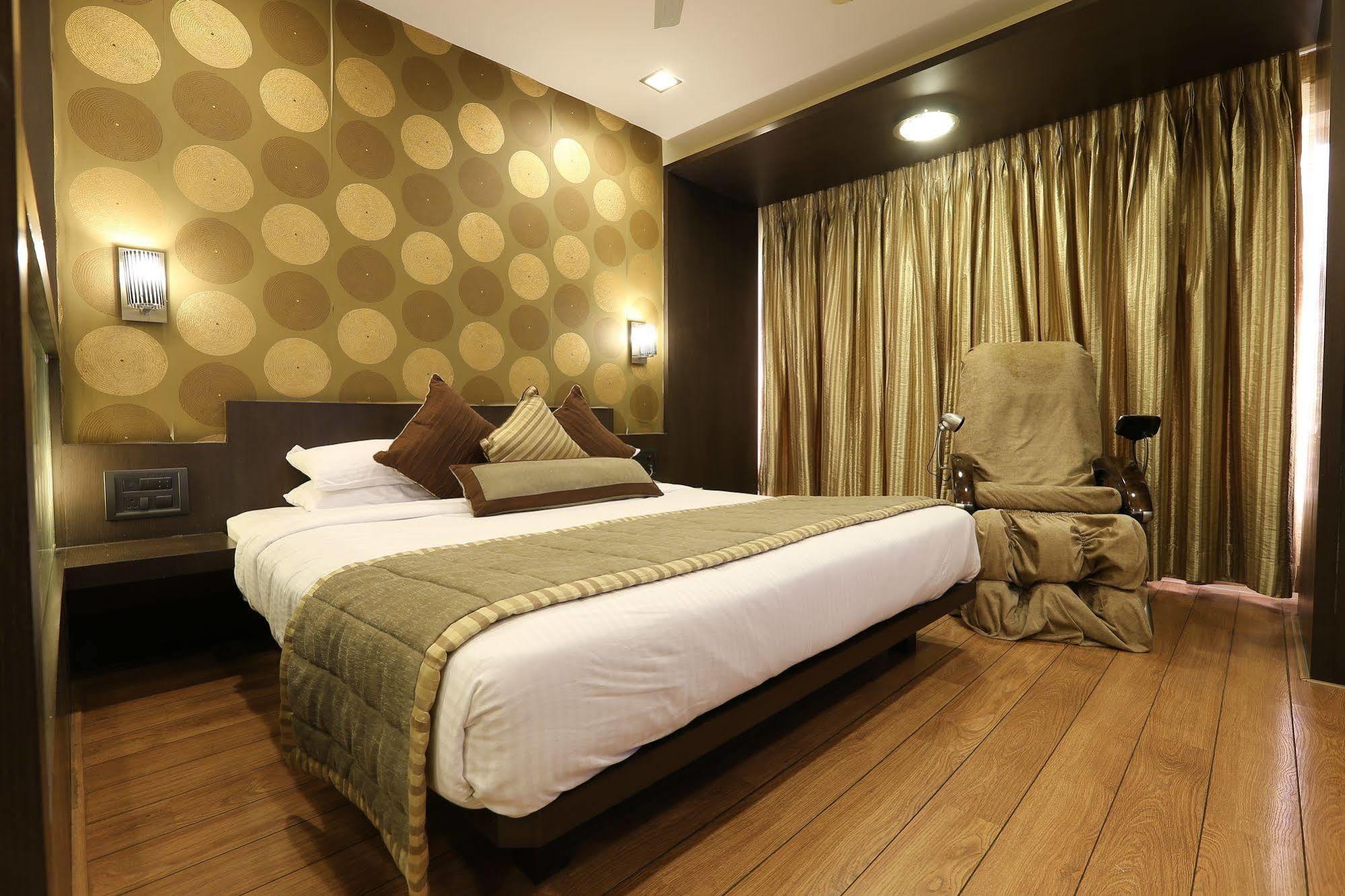 Hotel Silver Inn Mumbai Exterior foto